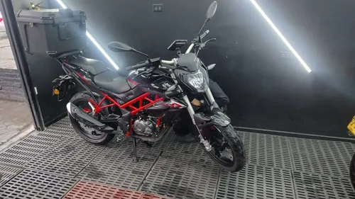 Benelli Tnt 150