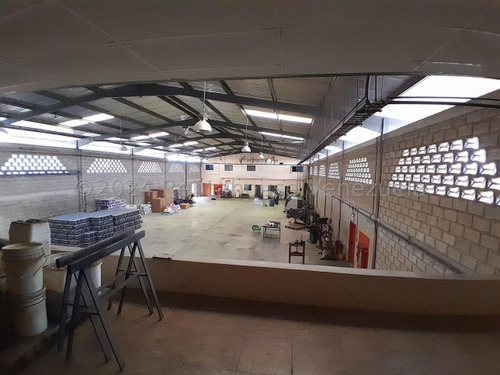 Galpón Venta Cerca Av. Henry Ford Con Departamento, Con Apartamento Residencial Oficina, Mezzanina , Facil Acceso Para Gandolas Valencia Carabobo Leida Falcon Lf24-17900