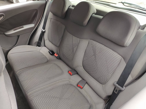 Fiat Palio 1.4 Mpi Attractive 8v Flex 4p Manual