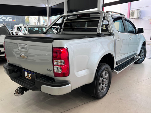 Chevrolet S10 2.4 Advantage Cab. Dupla 4x2 Flex 4p