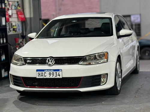 Volkswagen Vento 2.0 Tsi Gli