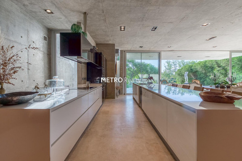 Impresionante Casa En El Yacht, Nordelta