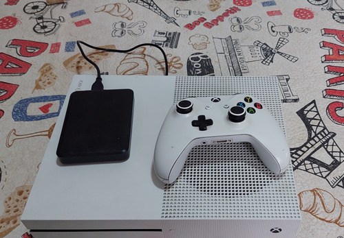 Xbox One S Impecable Con Disco De Regalo