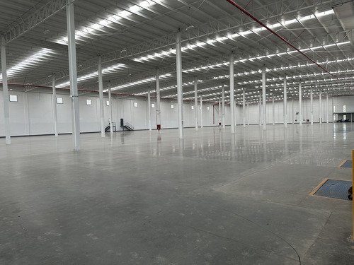 Renta: Nueva Nave Industrial De 10,500 Mts2