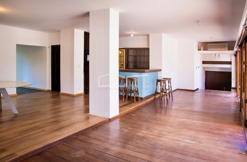 Venta - Punta Del Este - Barrio El Golf.- Ref: 589