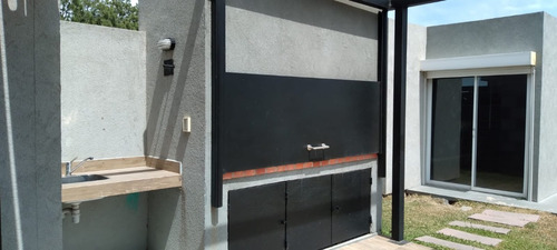 Imagen 6 de 19 de Hermosa Casa Con Gran Terreno En Barrio Privado Carmel