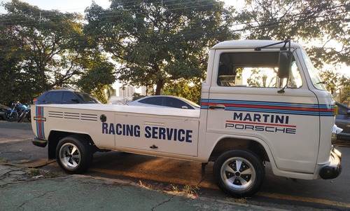 Volkswagen Kombi Cabrita