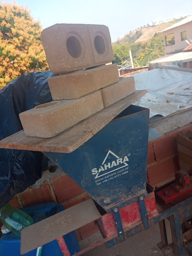 Imagem 2 de 4 de Casas Com Tijolos Ecologicos