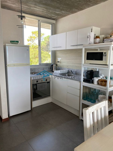 Venta Departamento 2 Dormitorios En Manantiales Con Parrillero