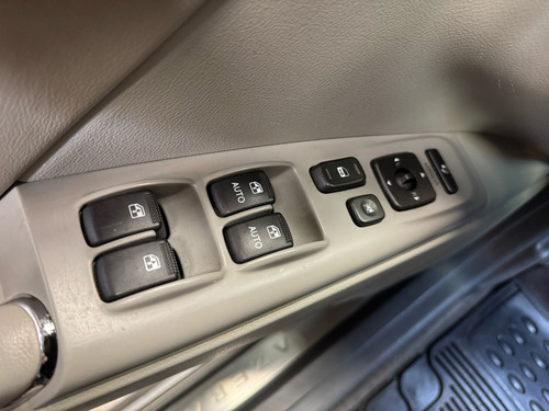 Hyundai Azera 3.3 MPFI GLS SEDAN V6 24V GASOLINA 4P AUTOMÁTICO
