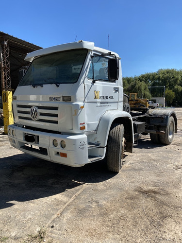 Volkswagen 18.310 Worker Tractor 4x2