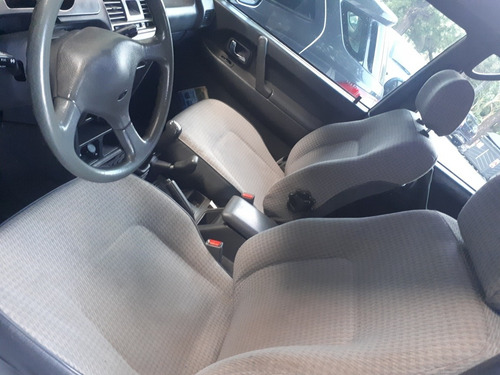 Imagen 13 de 18 de Mitsubishi Montero 1993 2.6 Glx Shrw