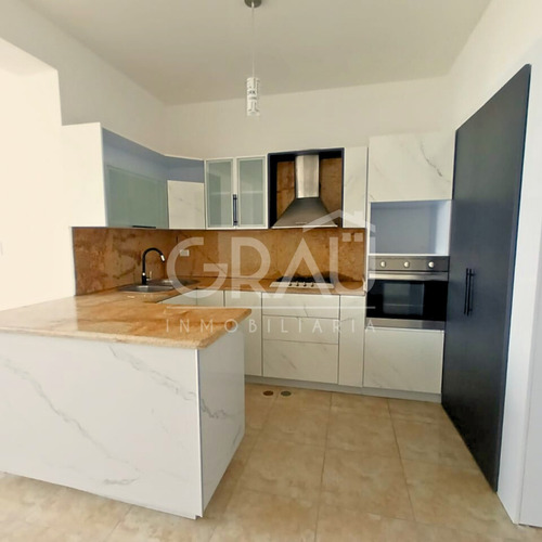 Apartamento En Venta En Lecheria Karla Valentina