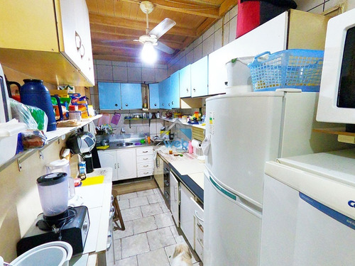 Imagem 16 de 29 de Sobrado Com 3 Quartos À Venda No Bairro Cajuru, Com Ótima Localização E Fácil Acesso À Br-277. - Ca01530 - 69841832