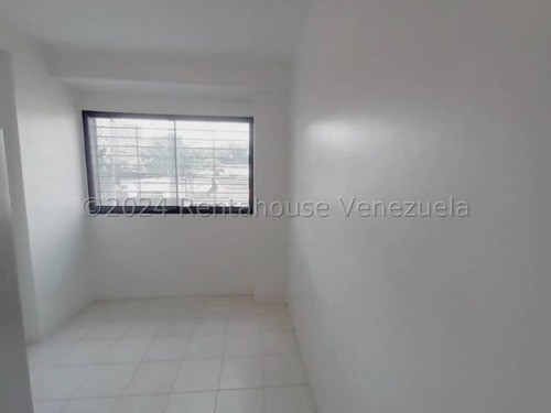 Milagros Inmuebles Apartamento Alquiler Barquisimeto Lara Zona Este Economica Residencial Economico Código Inmobiliaria Rent-a-house 25-5104