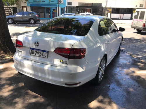 Volkswagen Vento 1.4 Highline 150cv At 2017