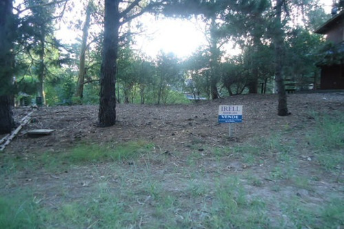 Imagen 3 de 6 de Muy Lindo Entorno- Lote Arbolado- Lote En Altura Con Desnivel En El Fondo- 15 X 30- 450mts-