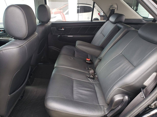 Imagem 11 de 15 de Toyota Hilux Sw4 3.0 Srv 4x4 7 Lugares 16v Turbo