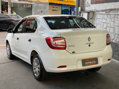 Imagem 4 de 14 de Renault Logan 1.0 12v Sce Flex Life Manual