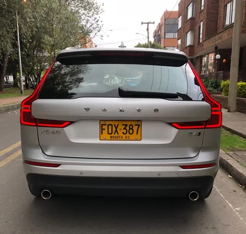 Volvo XC60 2.0 D4 Awd Momentum