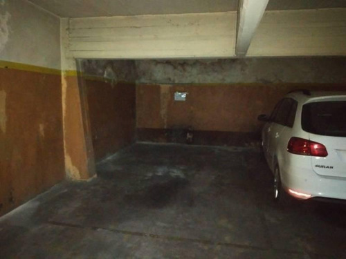 Imagen 6 de 9 de Cochera En Venta En El Centro De Lomas De Zamora