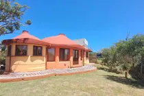 Comprar Inmobiliaria Costa Azul Vende  Casa A 3 Cuadra De La Playa De Costa Azul