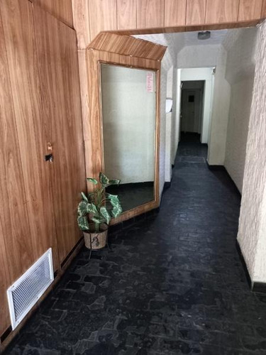 Imagen 2 de 12 de Venta San Cristobal! Tres Ambientes Con Hermoso Balcón Corrido Al Frente!