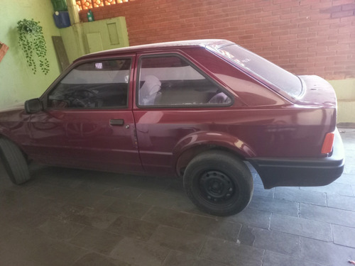 Imagem 7 de 12 de Escort Ano 1996