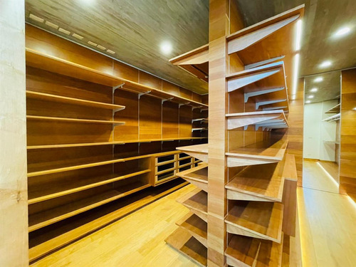 Arriendo Fabuloso Penthouse/2 Suite/3 Estac./ S.c Apoquindo