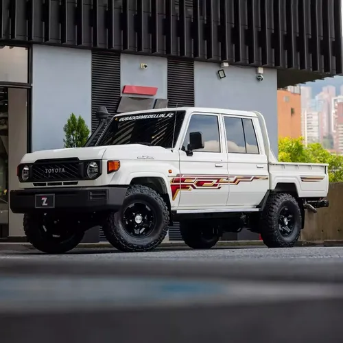 Toyota Lc79 2.8 L At 2024