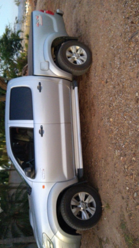 Toyota Hilux 2015 3.0 Std Cab. Dupla 4x4 4p