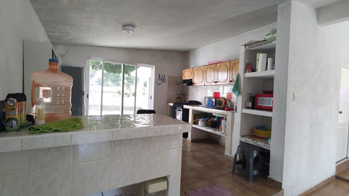Casa En Venta En El Fraccionamiento Vergeles