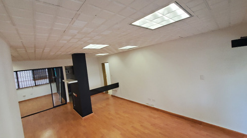 Imagen 2 de 10 de Alquiler Local Comercial - 2do. Nivel - 60 Mts2 - Evaristo Morales