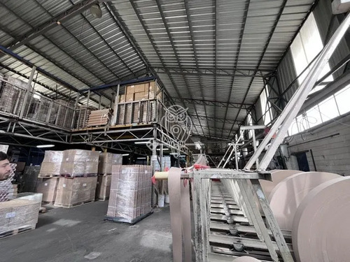Venta Activo Industrial, San Joaquín Con 92 Mts. De Frente