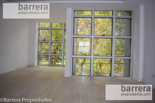 Piso De Oficina De 70 M2
