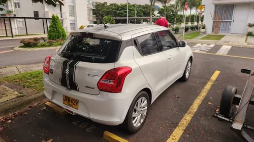 Suzuki Swift 1.2 Hybrid (hibrido)