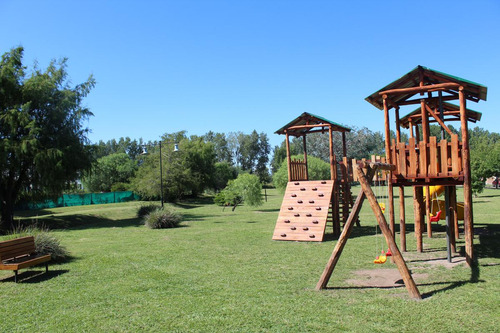 Chacras De La Villa - Excepcional Lote Fondo Norte