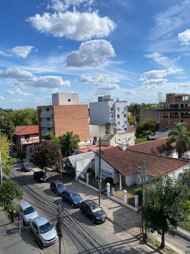 Se Alquila Monoambiente En Castelar Sur