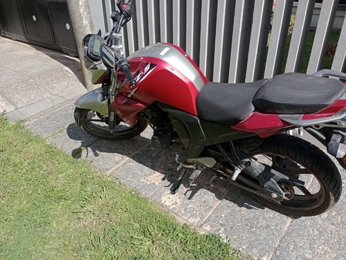 Imagen 1 de 9 de Moto Marca Yamaha 150 Fz Fi Año 2019 Con 3.950 Km . Nueva