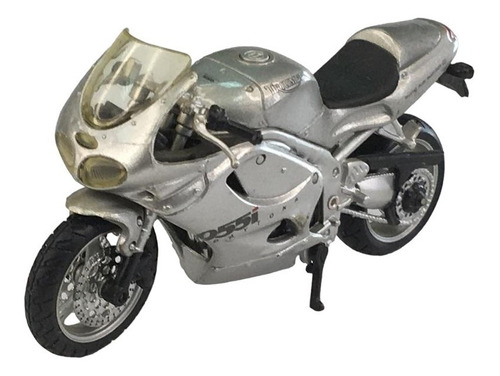 Moto Triumph Daytona 955i Escala 1:18 Maisto Plata Usada