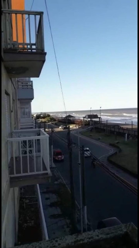 Imagen 1 de 14 de Mono Ambiente Con Balcon Al Frente