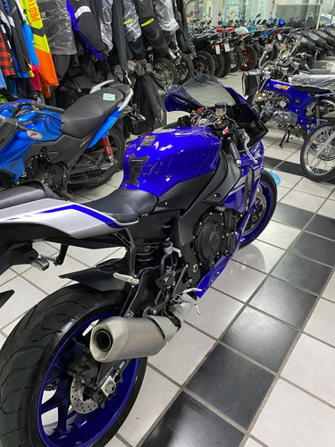 Imagen 3 de 3 de Yamaha R1