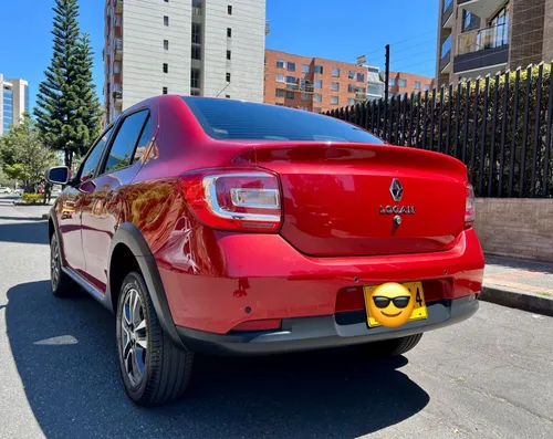Renault Logan 1.6 Privilege / Intens