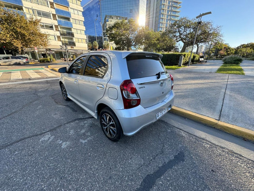 Toyota Etios 1.5 Sedan Xls At