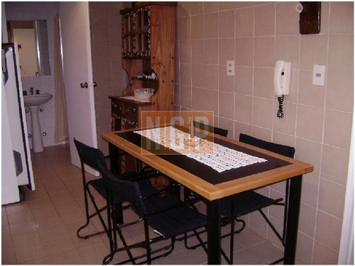 Divino Impecable Con Servicios-ref:7037