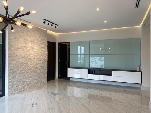 Departamento En Renta En San Pedro Garza García