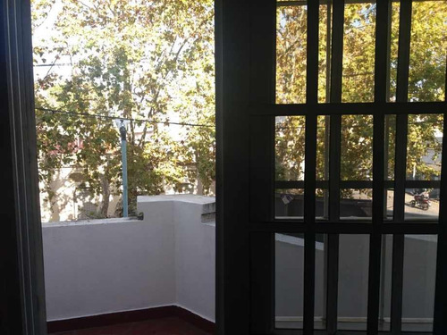 Departamento En Venta En Bernal Centro