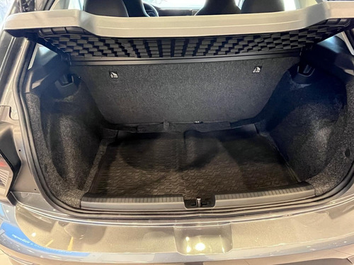 Volkswagen Polo 1.6 Msi Track
