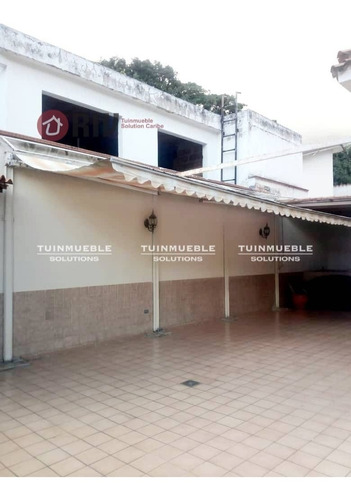 En Venta Casa Ubicada En La Urbanización Las Acacias