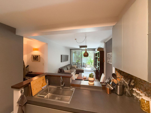 Departamento De 1 Dormitorio Con Gran Patio Y Parrilla En Zona Río